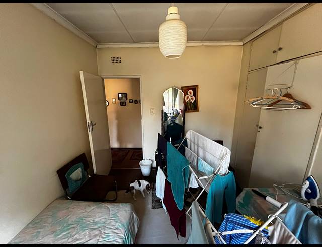 3 BEDROOM HOUSE FOR SALE IN DERSLEY